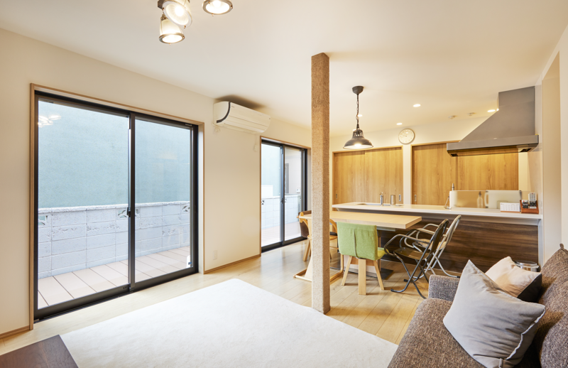 DUAL HOUSE